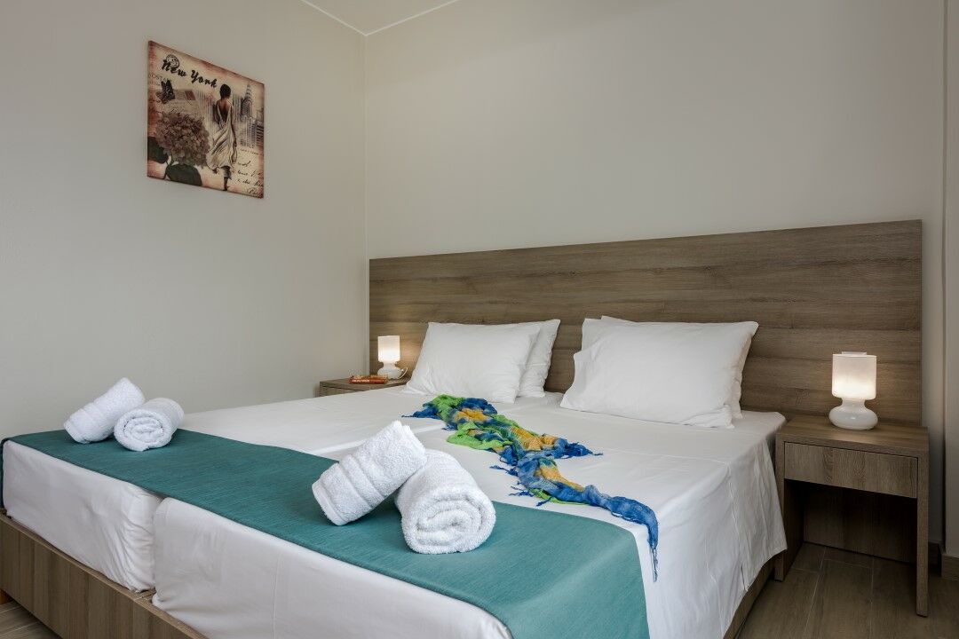 Maria Family Hotel Sisi Exterior photo
